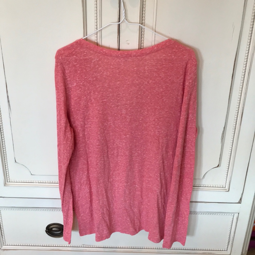 Gap Long Sleeve Top w/ 3 button detail - Picture 4 of 4